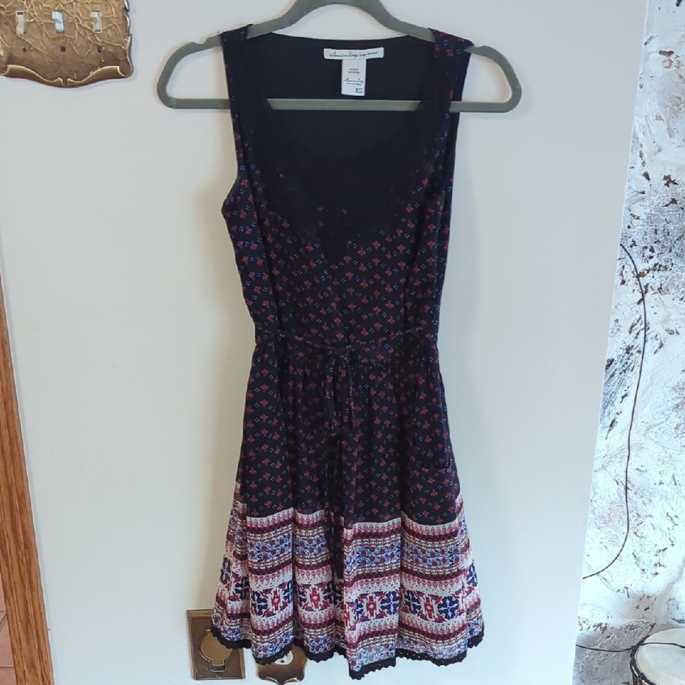 Floral Patterned Sleeveless Dress